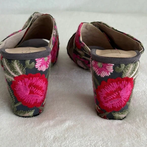 Sole Society Women's Embroidered Floral Open Toe Heels Shoes 7.5 Chunky Heel - Picture 13 of 16